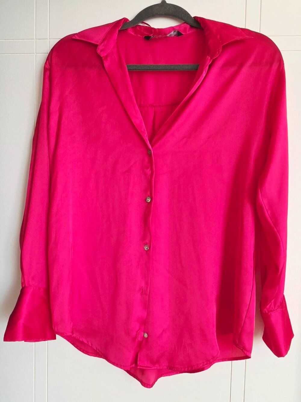 Zara hot pink satin shirt - Picture 9 of 10